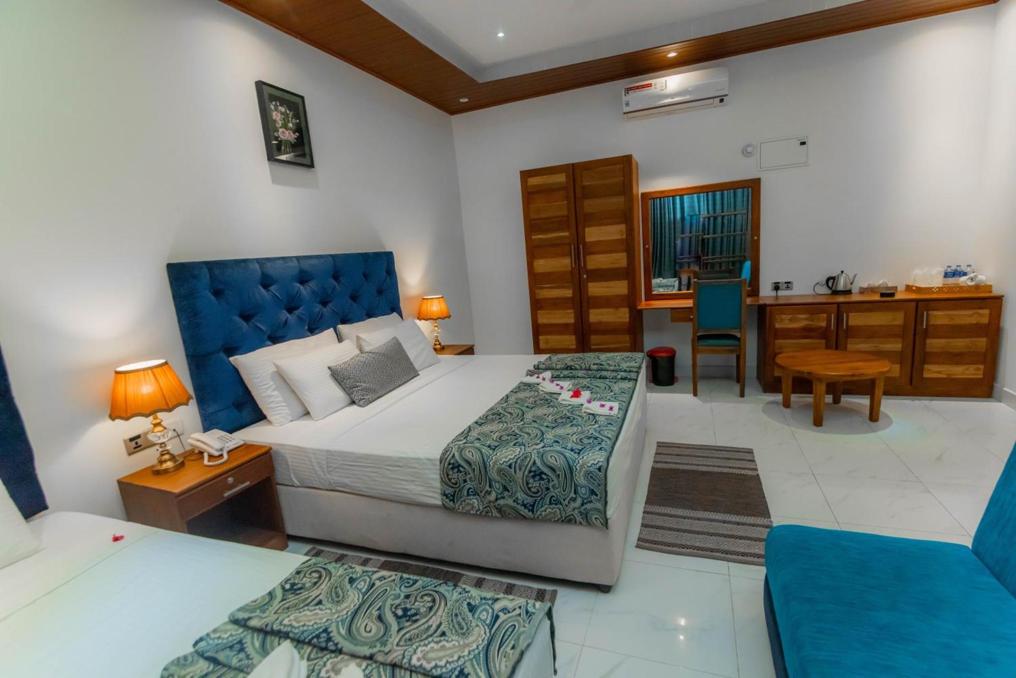 Royal Reach Udawalawe Hotell Rum bild